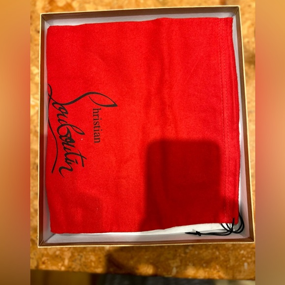 COPY - CHRISTIAN LOUBOUTIN HILLS - Picture 14 of 15